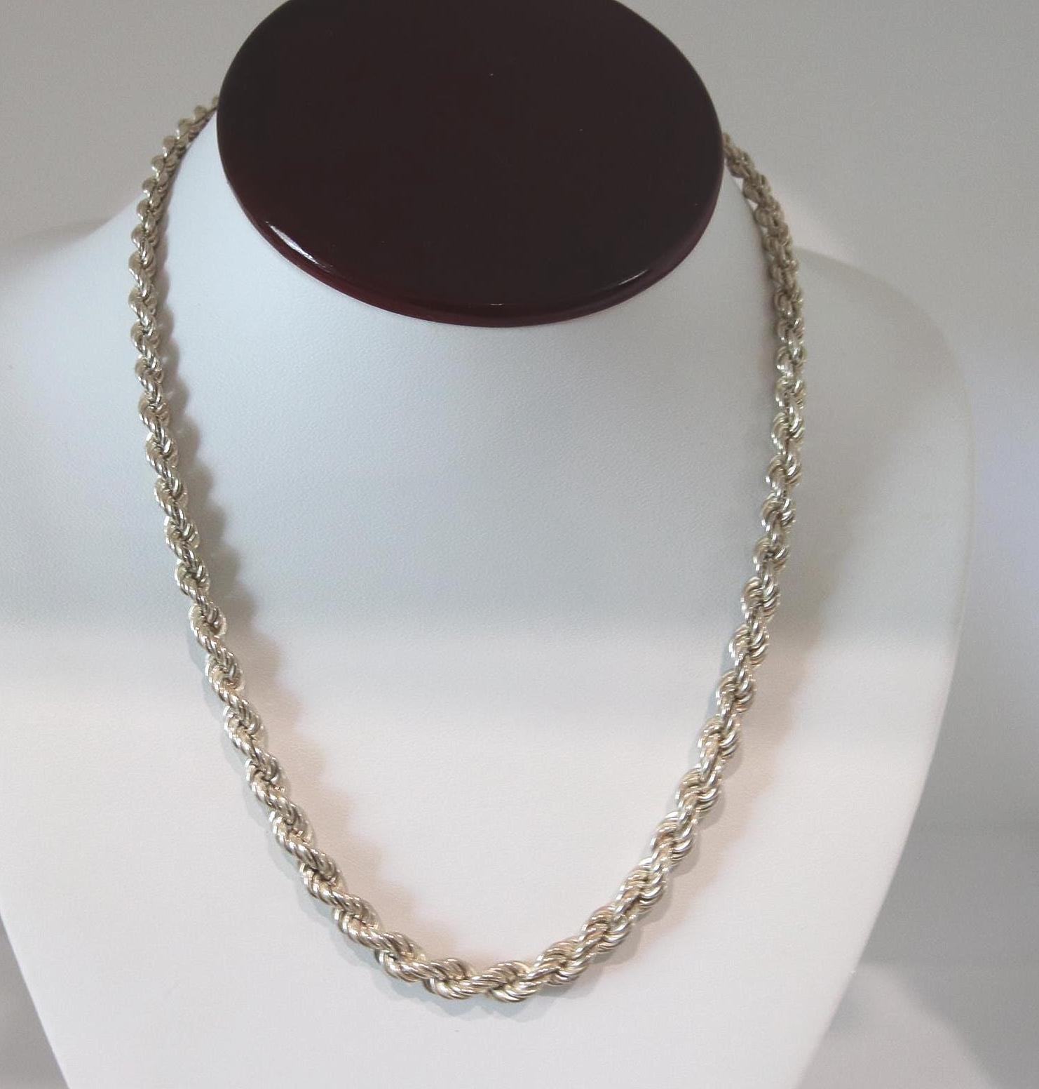 Vintage Sterling Silver graduating c1960s-70s Necklace 19.7gm 45.5cm 18inc Italy