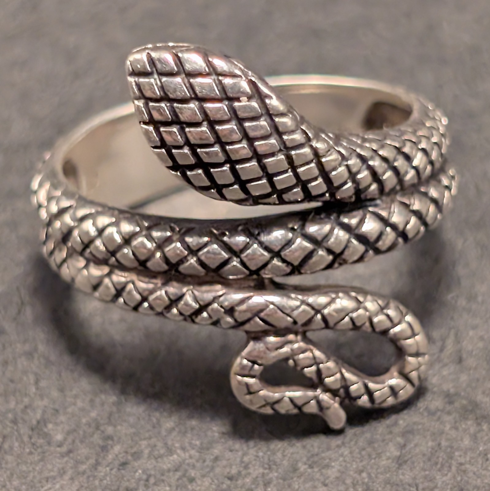 Sterling 925 Coiled Snake Ring Sz 6.75 Goth Wrapped Serpent Textured Design