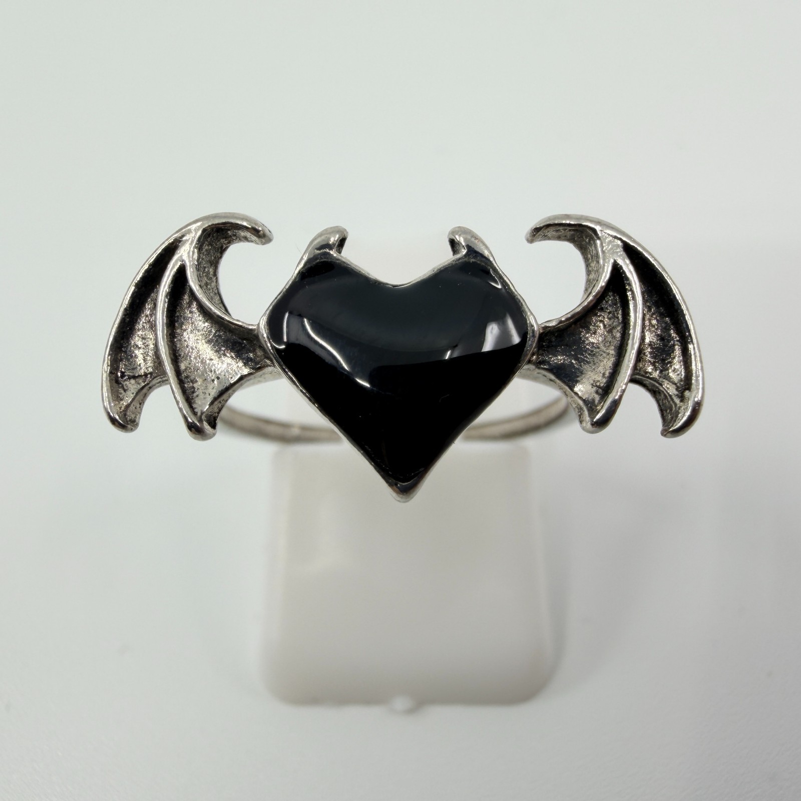 Alchemy Gothic Blacksoul Ring Silver Tone Black Heart Bat Wings Statement Vtg