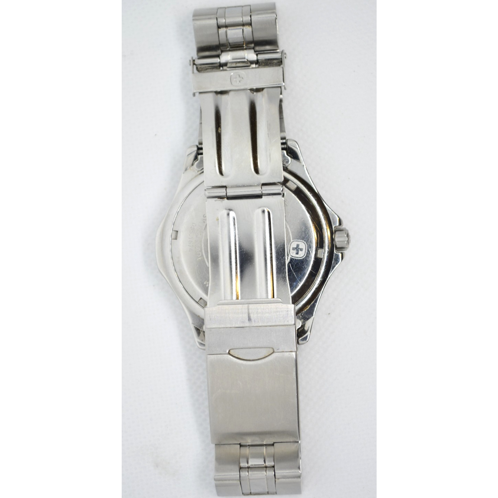 Swiss Military Mens Watch 095-1674 Red Dial Stainless Steel Quartz Fresh Battery