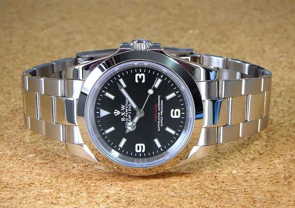 RXW EXPIEVO Red Depth Automatic Men’s Wristwatch NH35A 39mm Box Japan