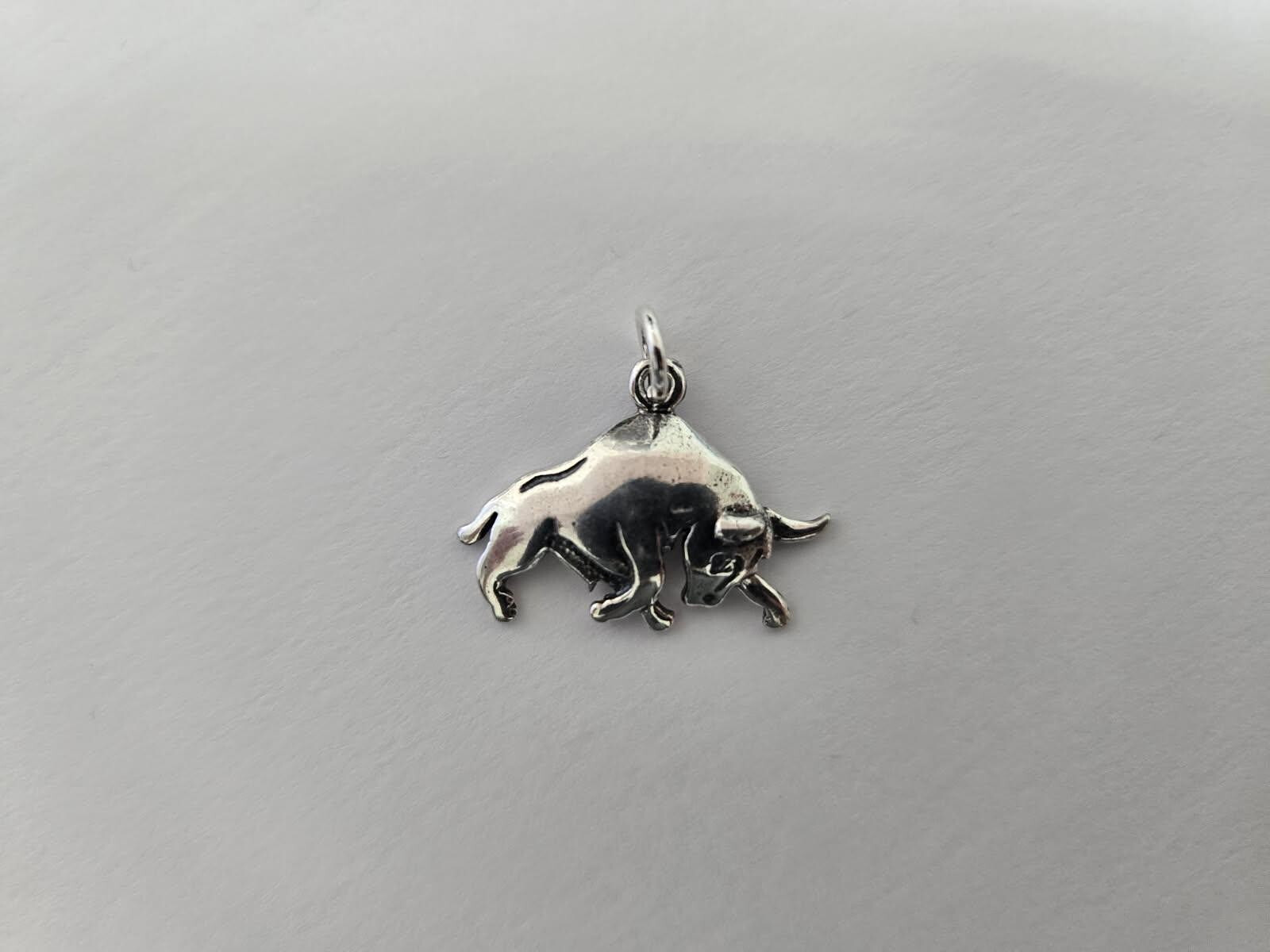 925 Sterling Silver Charging Bull Pendant Oxidized Finish 1 (25mm) Inch Tall