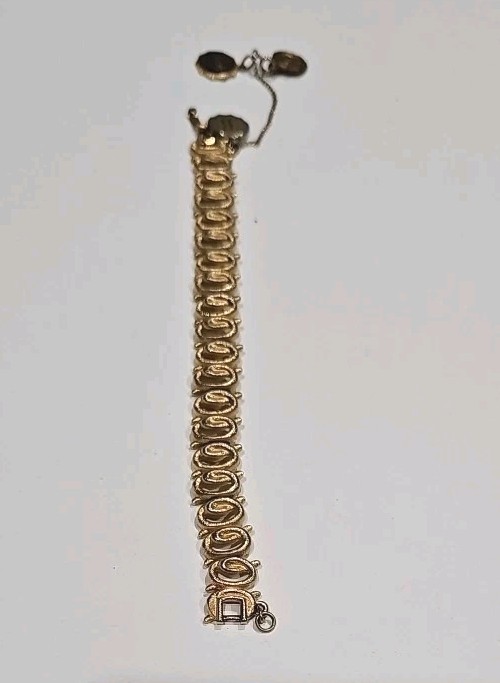 Vintage Monet Gold Tone Chain Bracelet 7 Inch 3 Charms With Safety Chain