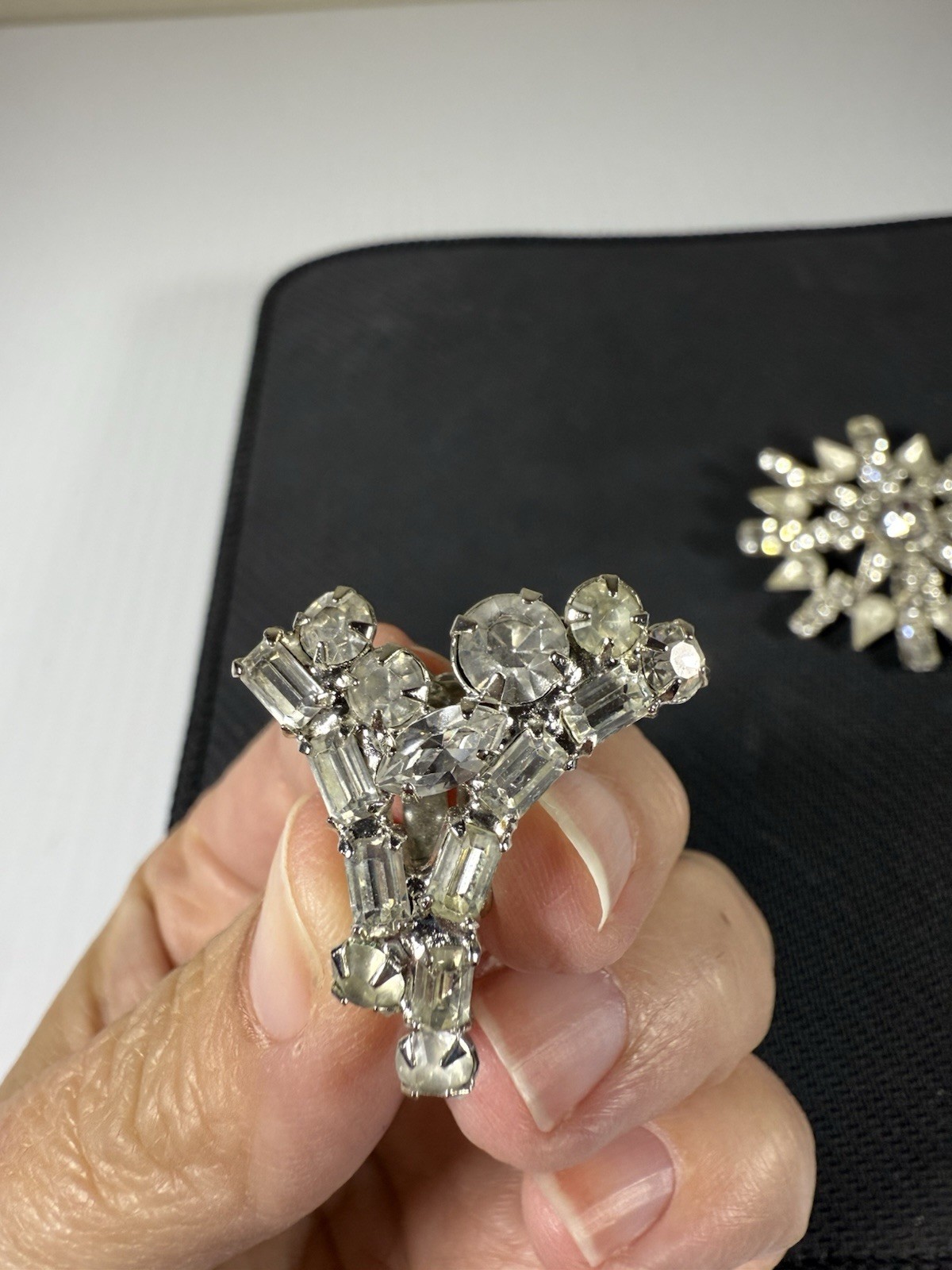 Vintage 50-60s Snowflake Atomic Starburst Brooch & Clip Earrings Set Rhinestones