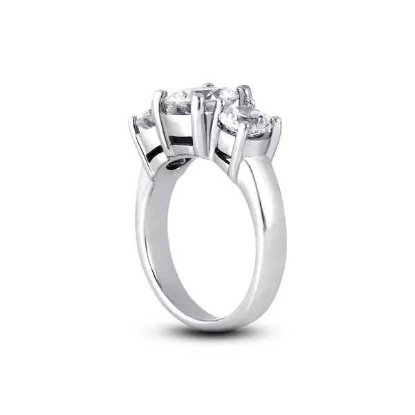 3-Stone Engagement Ring 14K Gold Classic 1.30 CT Round Lab-Grown Diamond D VS1