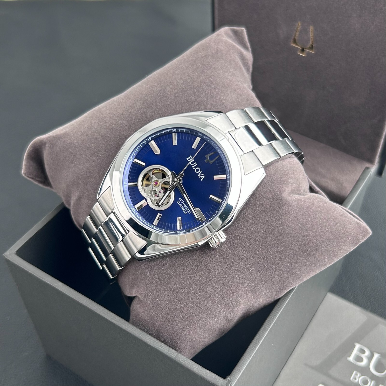 Bulova Surveyor 96A275 Blue Dial Men’s classic Automatic Chronograph 42mm