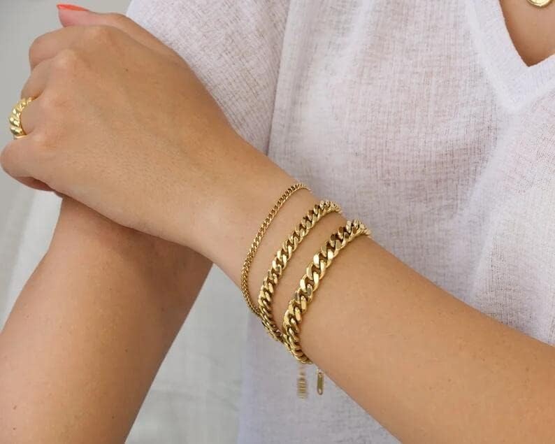 Durable and Stylish 7.5 Inch Stainless Steel Cuban Chain Bracelet – Gift Boxed