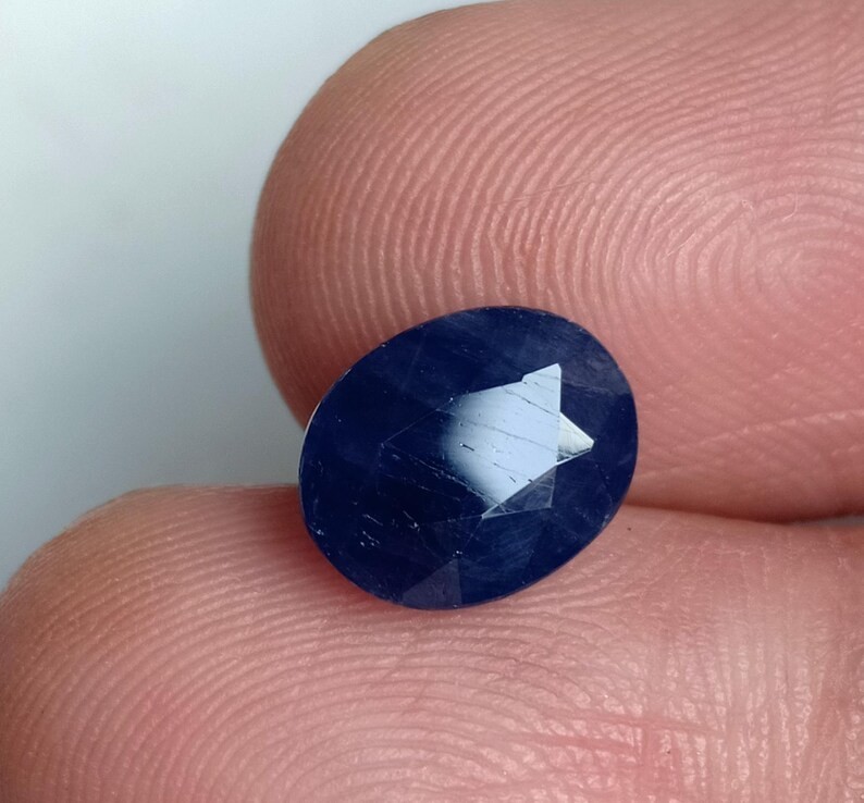 Corundum Sapphire Oval Shape Unheated Untreated Madagascar Stone 3.45 Ct