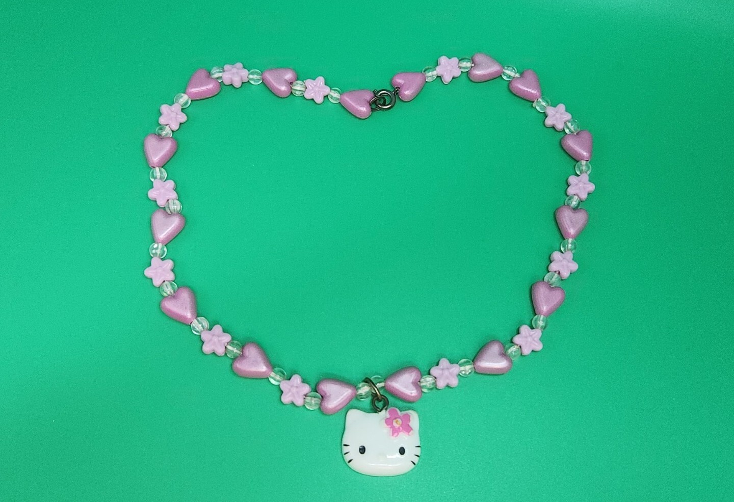 SANRIO Hello Kitty Necklace Bead Plastic Metal Pink Heart Flower Vintage Charm