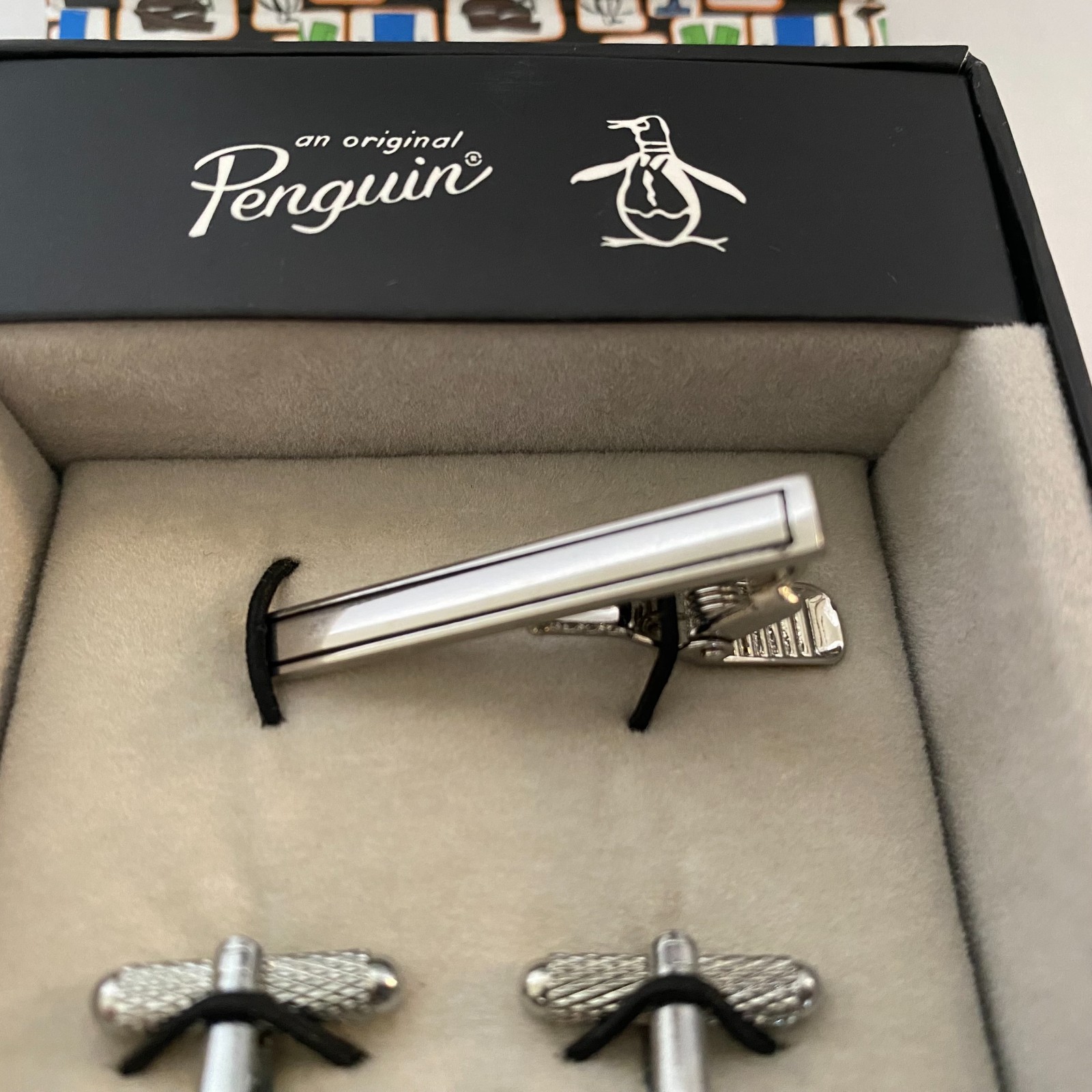 Original Penguin Cufflinks & Tie Bar Gift Set Silver Tone NIB Dress Formal Box