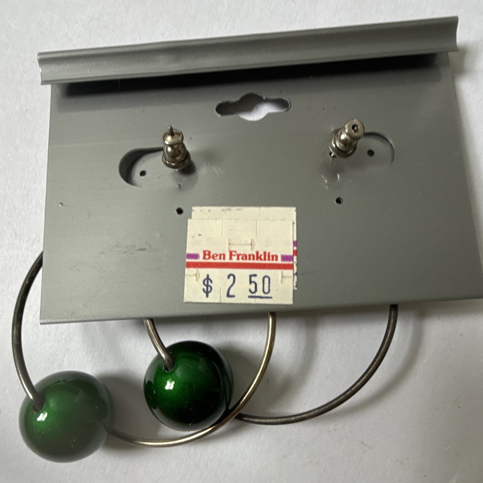Green Silver Tone Round Hoop Dangle Earrings Metal Plastic Butterfly Back 2in