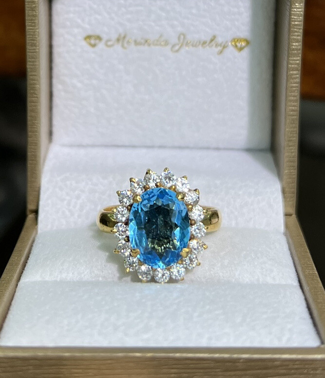12k Solid Yellow Gold Cluster Ring Blue Topaz & Cubic Zirconia 4.90 Grams