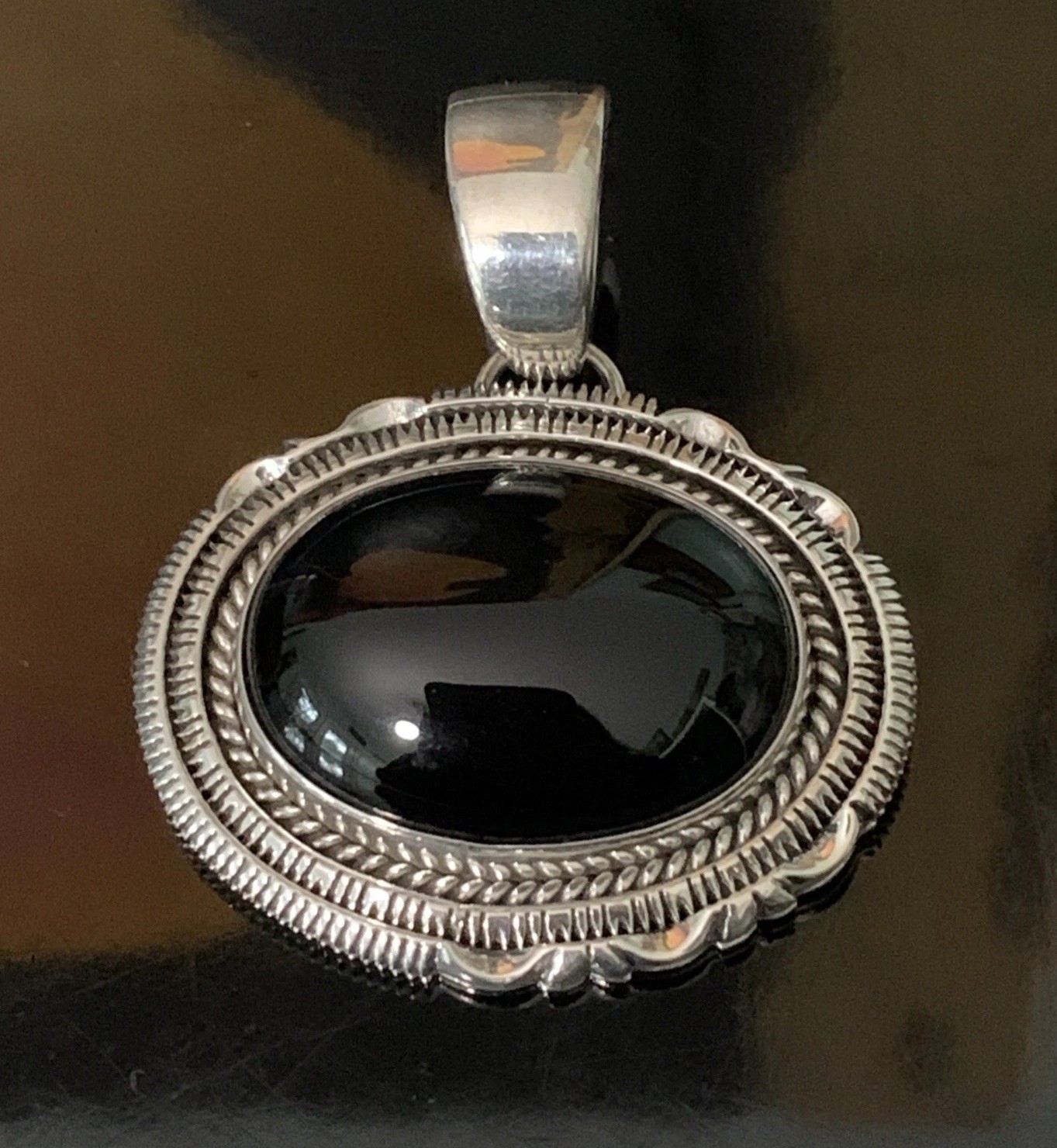 HENRY CHACKEE ARTIE YELLOWHORSE NAVAJO STERLING SILVER ONYX PENDANT 29.9 GRAMS