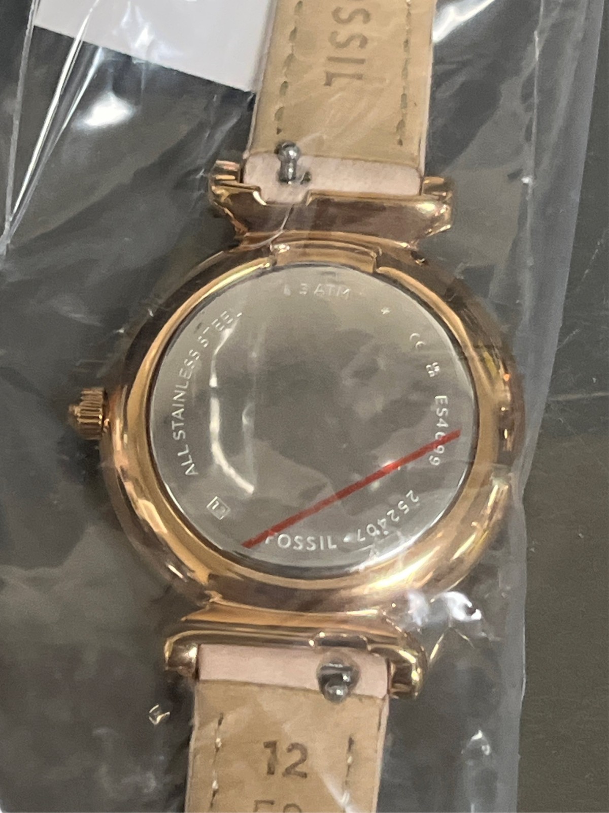 Fossil Women’s Carlie Mini Blush Leather Strap Watch 28mm – Pink