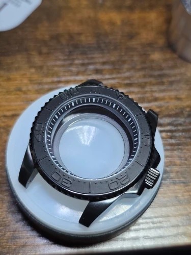 Watch Case 40.5mm Silvery Full-Body Mirror Finish Sapphire 28.5mm Dial For NH35