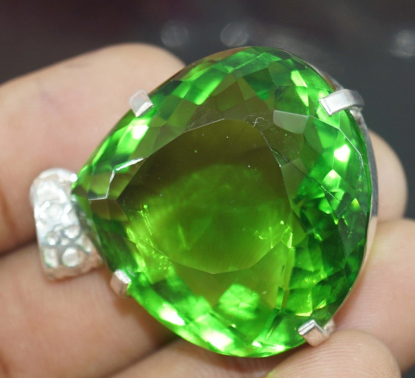 Certified Natural 101.60 Ct Green Topaz Pear Cut Pendant Loose Gemstone