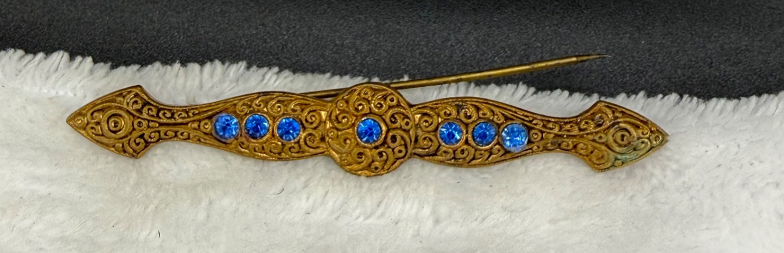 Vintage Art Nouveau Bar Brooch Blue Rhinestone Gold Tone