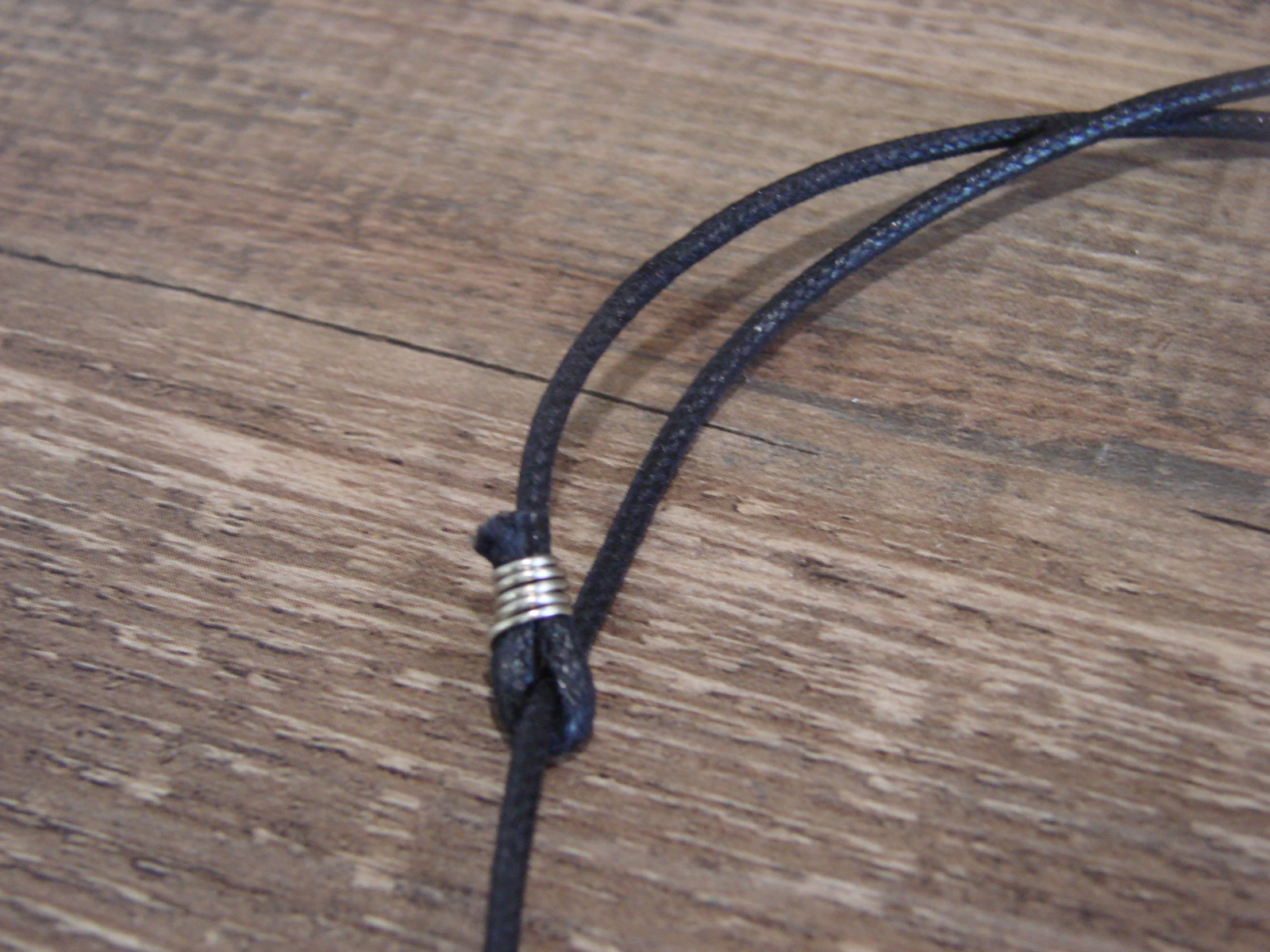 Hand Carved Bronze Gaspeite Aggregate Hummingbird Fetish Necklace – Mitchell