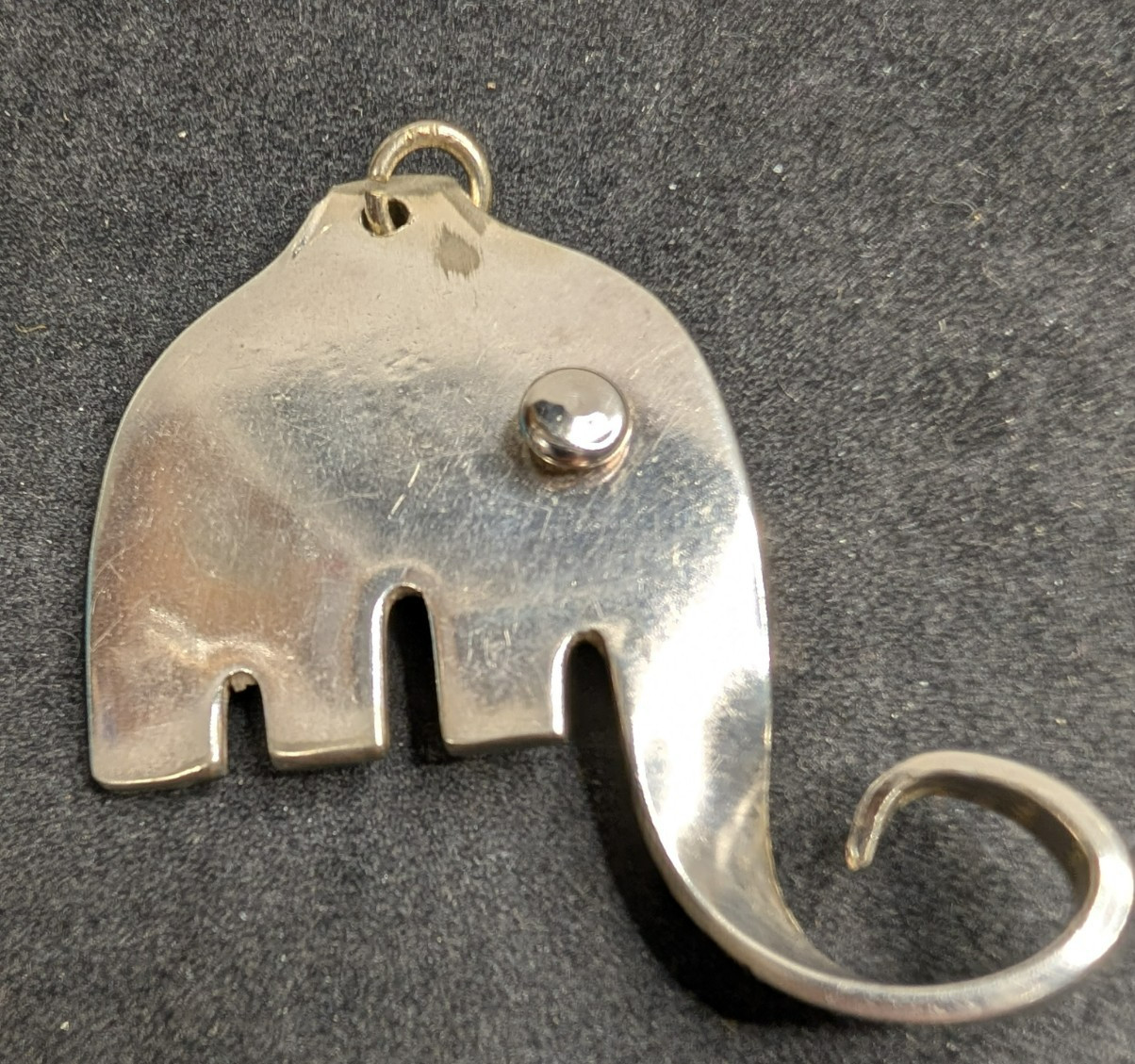 Vintage Sterling Silver Elephant Pendant Modernist Design 30.0 Grams Silver