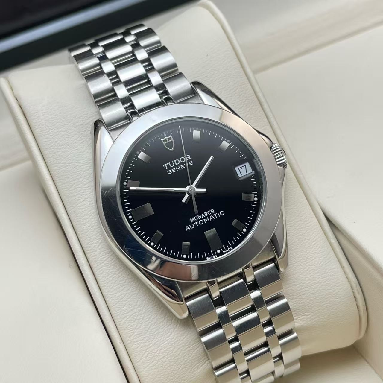 Tudor Black Dial Monarch 38700 Men’s Watch Automatic 33mm Date Silver pointer