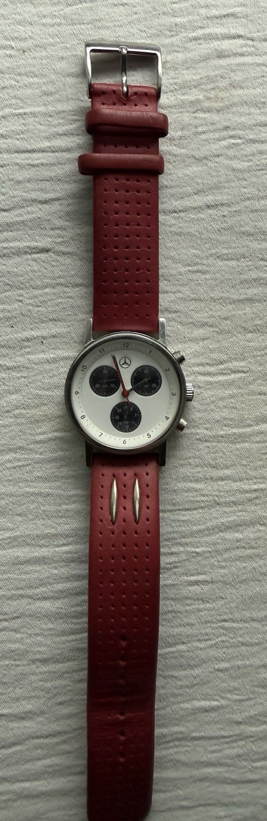 Vintage 2002 Mercedes-Benz R170 SLK Chronograph Limited Ed 33mm Quartz Watch