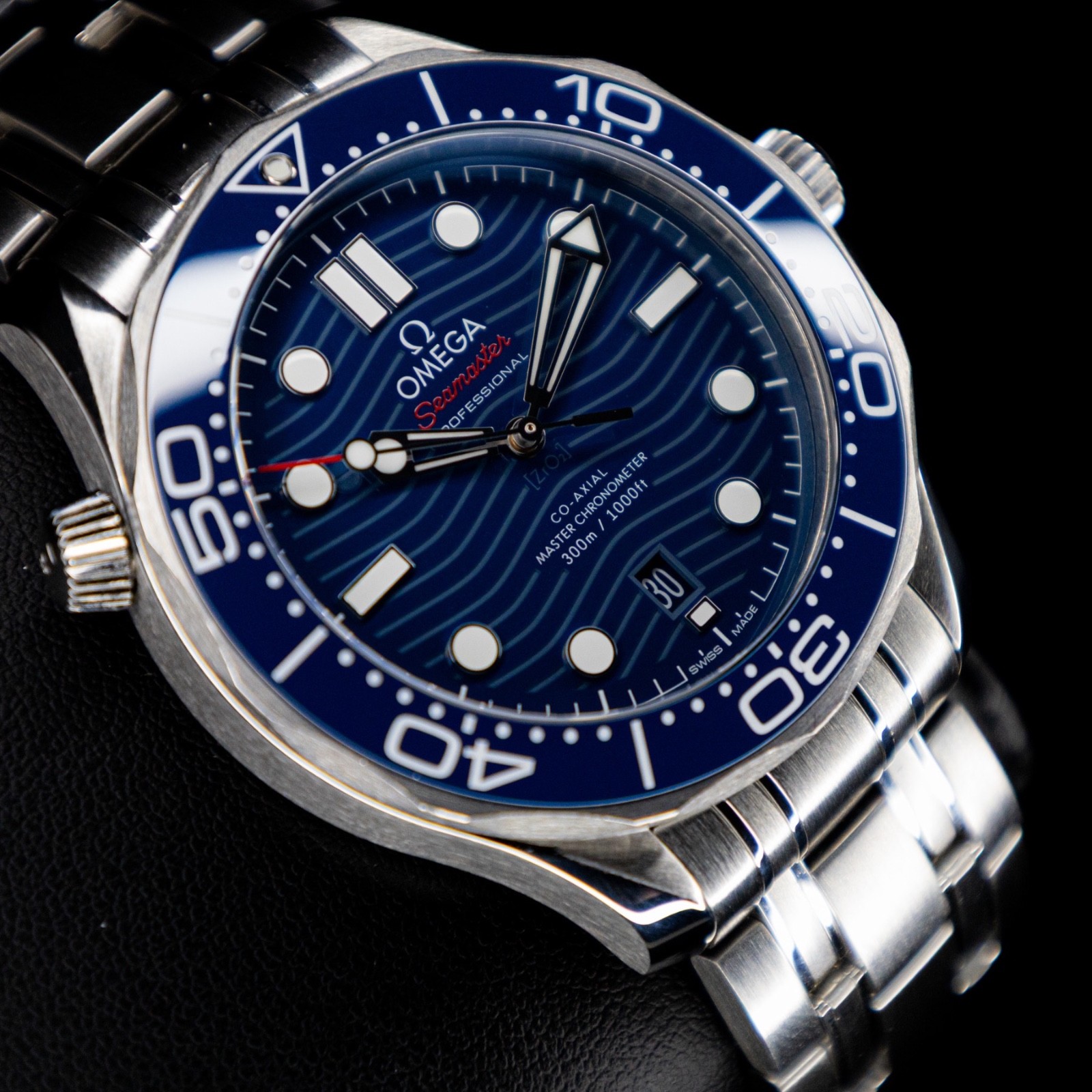 Omega Seamaster Diver 300M 210.30.42.20.03.001 Full Set Box Papers