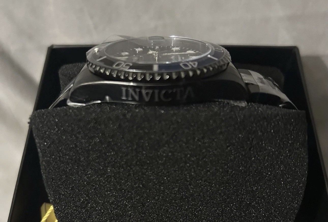 Invicta Pro Diver 43mm Quartz Black Dial Stainless Bracelet 44713 Men’s Watch