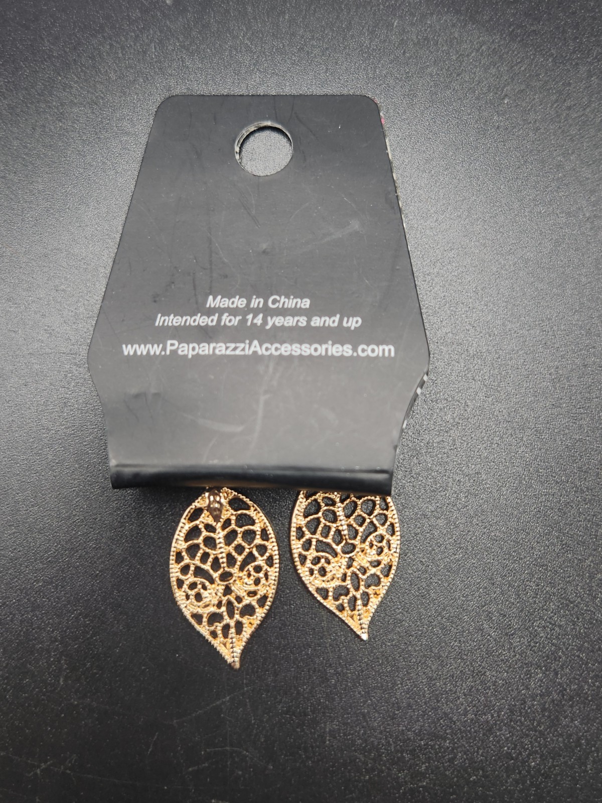 #0044 – Paparazzi Gold Tone Filigree Leaf Dangle Earrings Openwork Fish Hook…