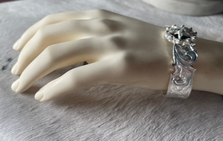 Western Womens Bracelet 7 x 1 in Star Silver Cuff Cowboy Open Cut Adjustable