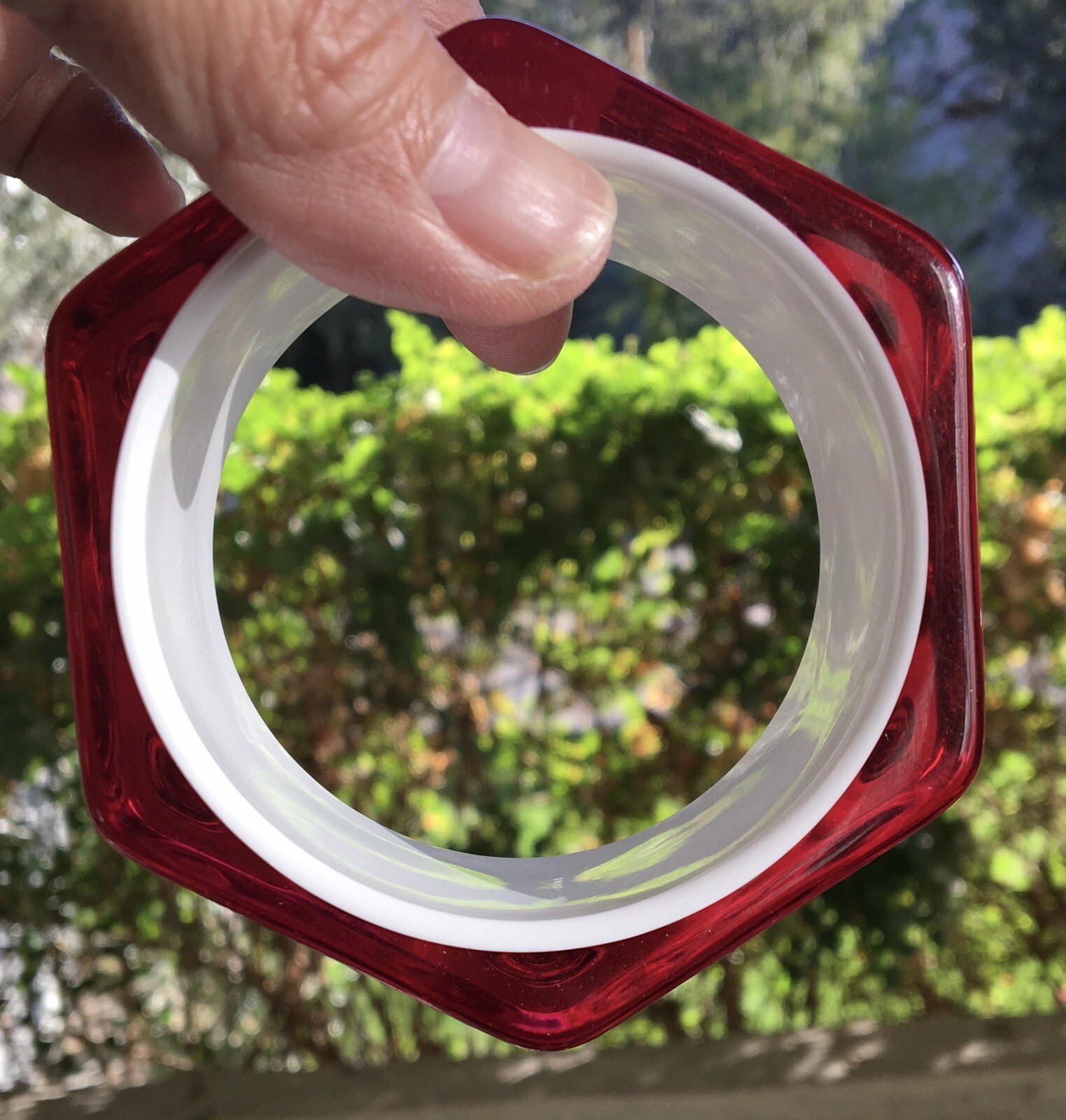 HEAVY ! Pomegranate Red Pink Hexagon Semi Translucent Vintage Lucite Prism Art