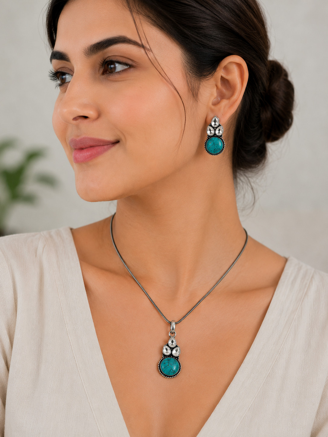 Elegant Indian Drop Earrings, Bridal Jewelry, Traditional Wedding Earrings 234