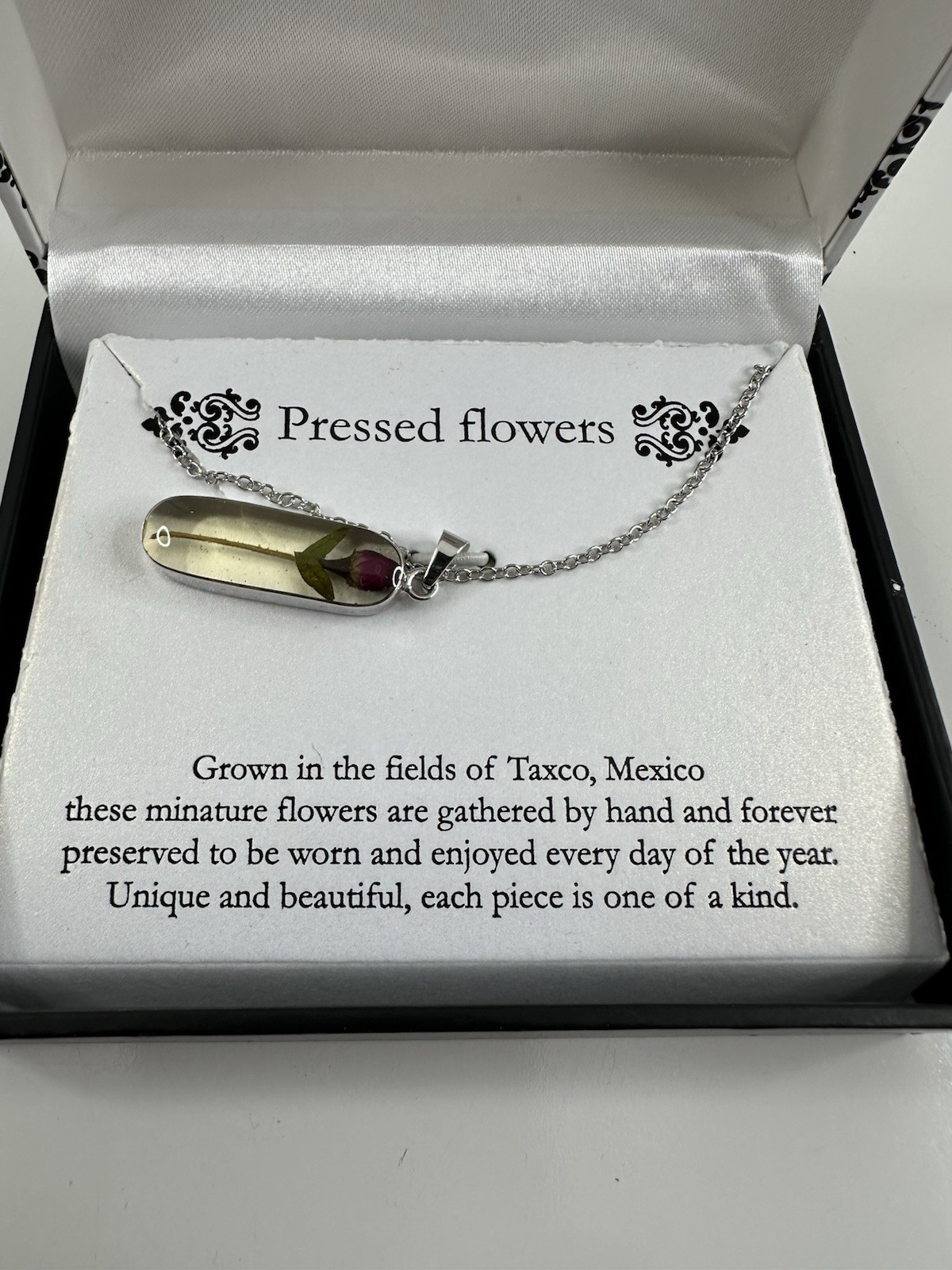 ATI Pressed Flower Necklace Silver Plated Pendant Mexico BBP2359 NEW w/ Package