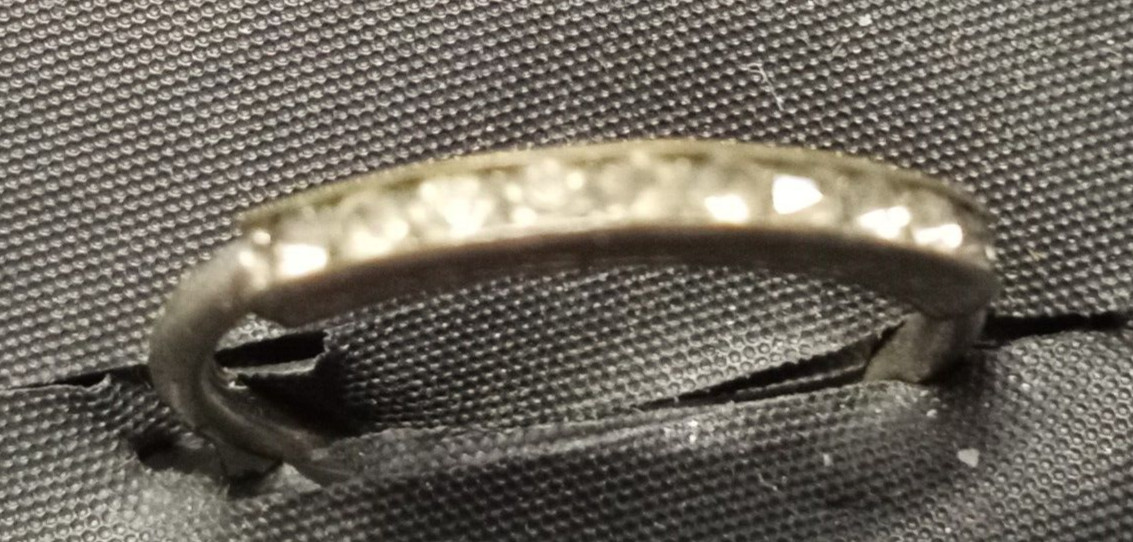 Vintage Silver Color/ Clear Color Stones= Type Ring Size 7
