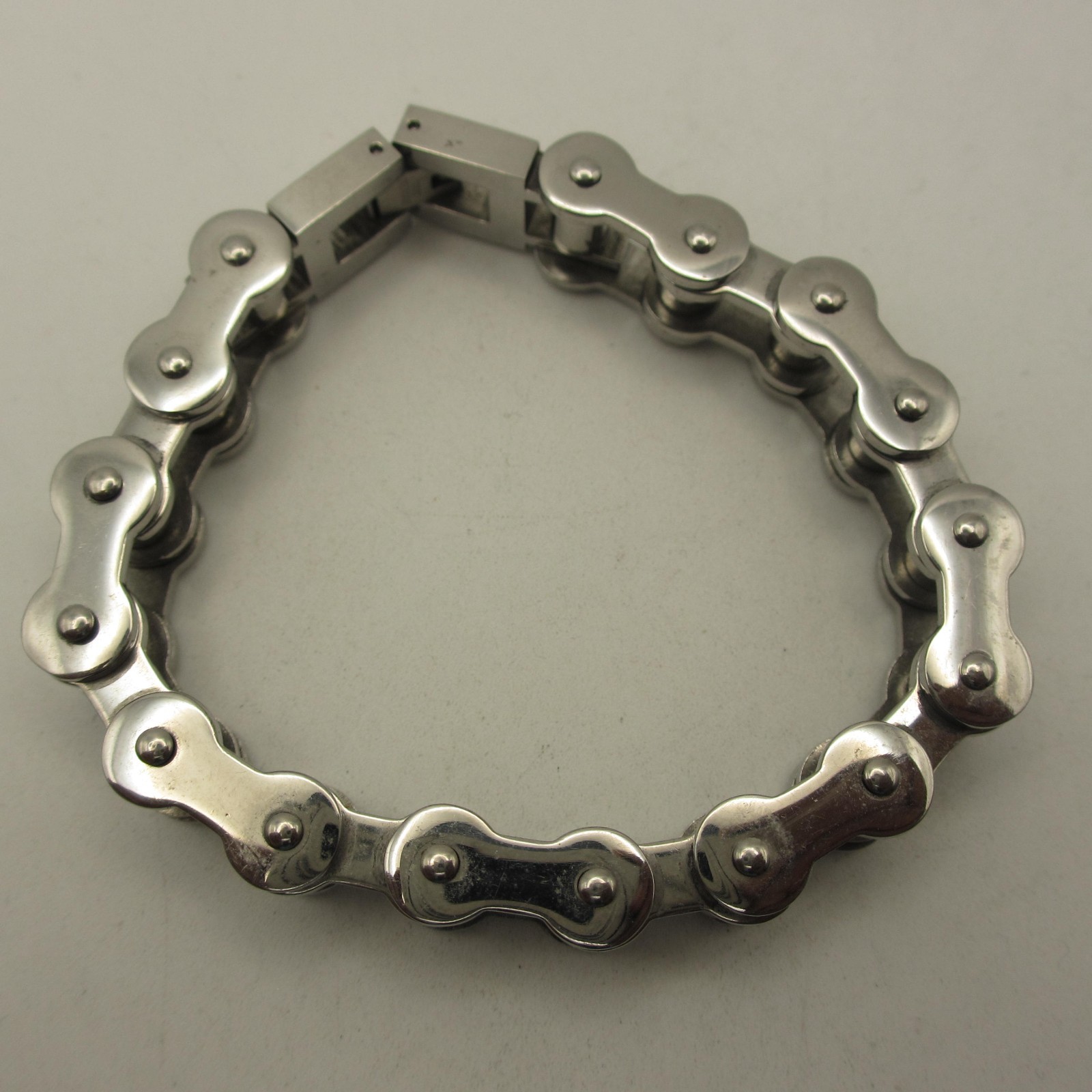 Vintage Bicycle Chain Bracelet Silver Tone
