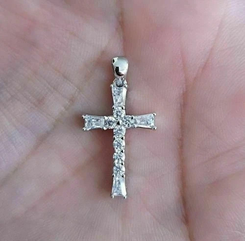 1.50Ct Round Cut Simulated Diamond Cross Pendant Chain 14k White Gold Plated