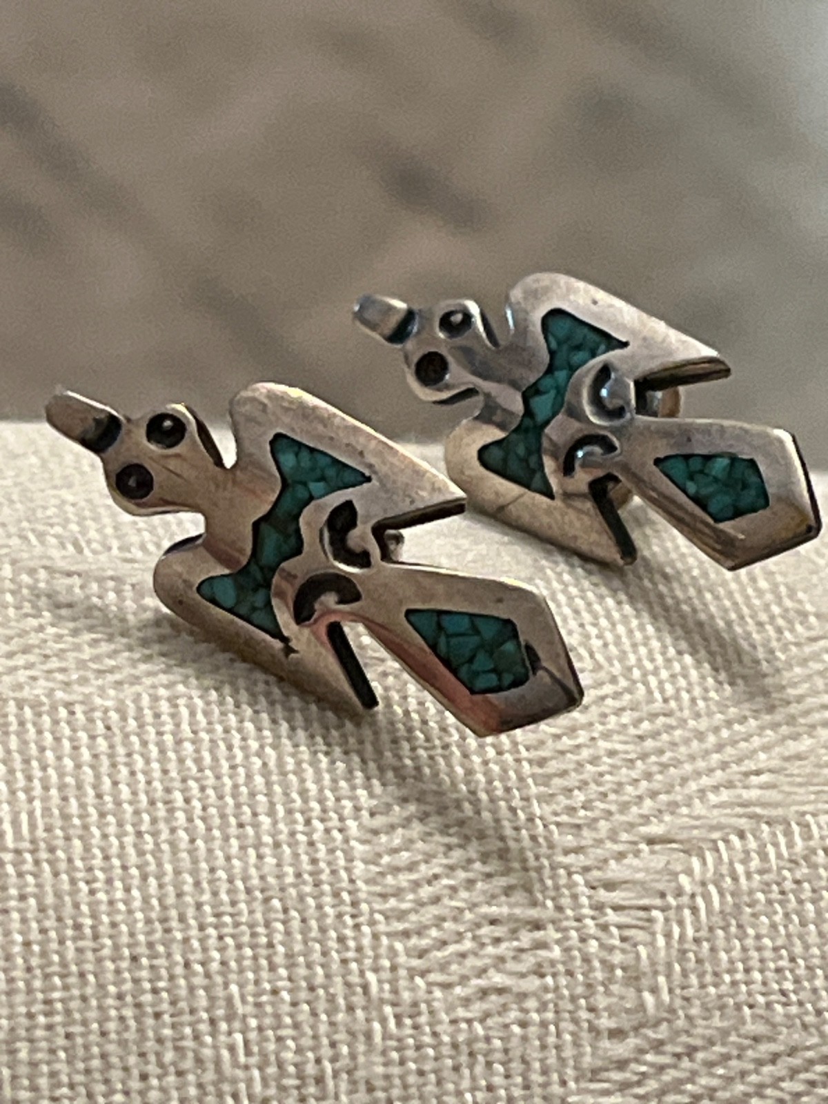 Old pawn Tommy Singer sterling turquoise chip peyote bird studs 101225eCHZGI