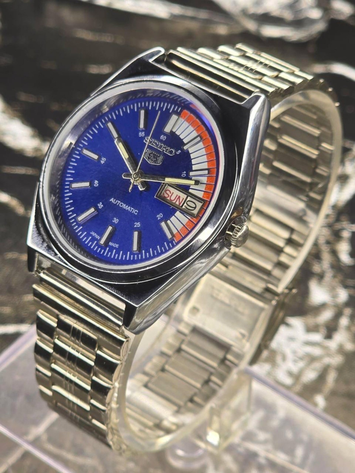 Vintage Refurbished Seiko Automatic Blue Day/Date Men’s Wrist Watch 36MM
