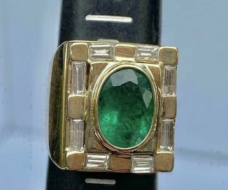 Vintage Men’s 5.00ct Lab-Created Green Emerald Ring In 14K Yellow Gold Plated