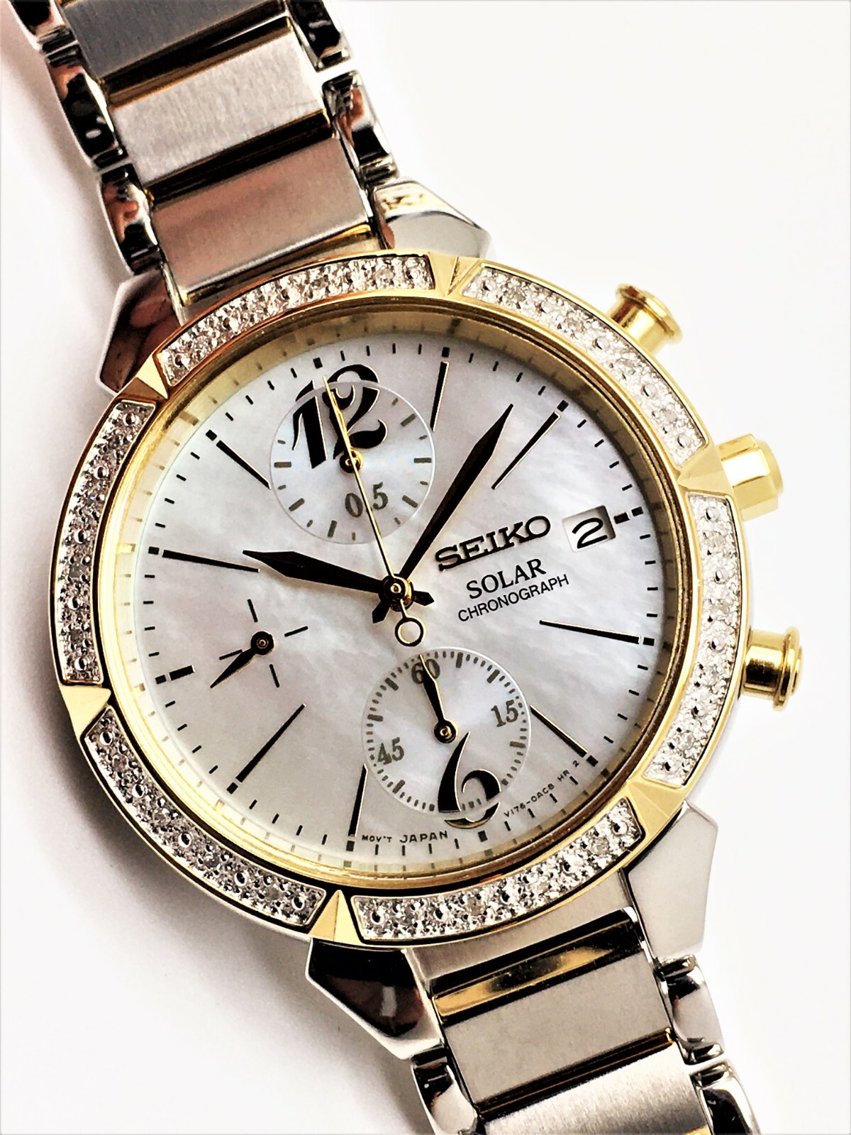 SEIKO LADIES V176-0AC0 “NOT-WORKING” 24 DIAMOND SOLAR CHRONOGRAPH WATCH SSC866