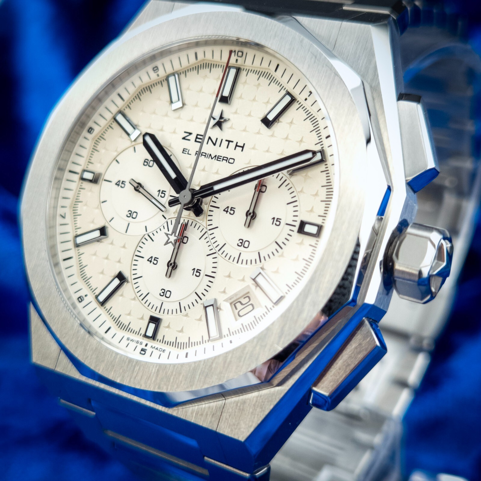 Zenith Defy El Primero Chrono 42mm 03.9500.3600/01.I001 New Stickered Full Set
