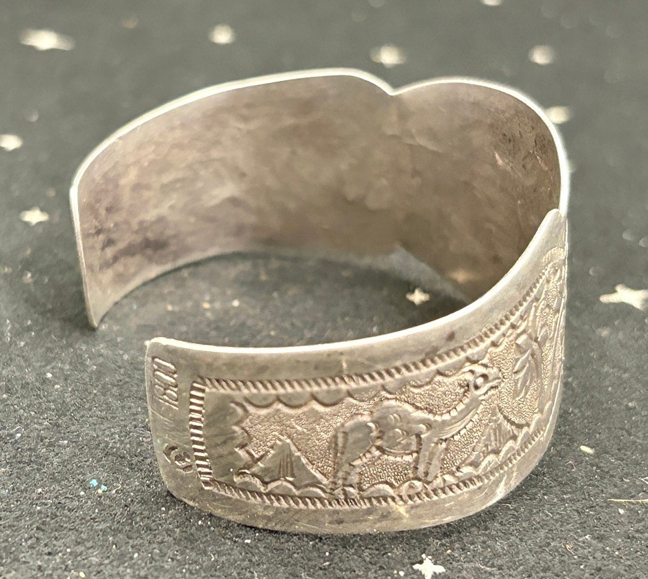 Vintage Tested Sterling Silver Middle Eastern Style Cuff Bracelet USA 22.4 Gr.￼
