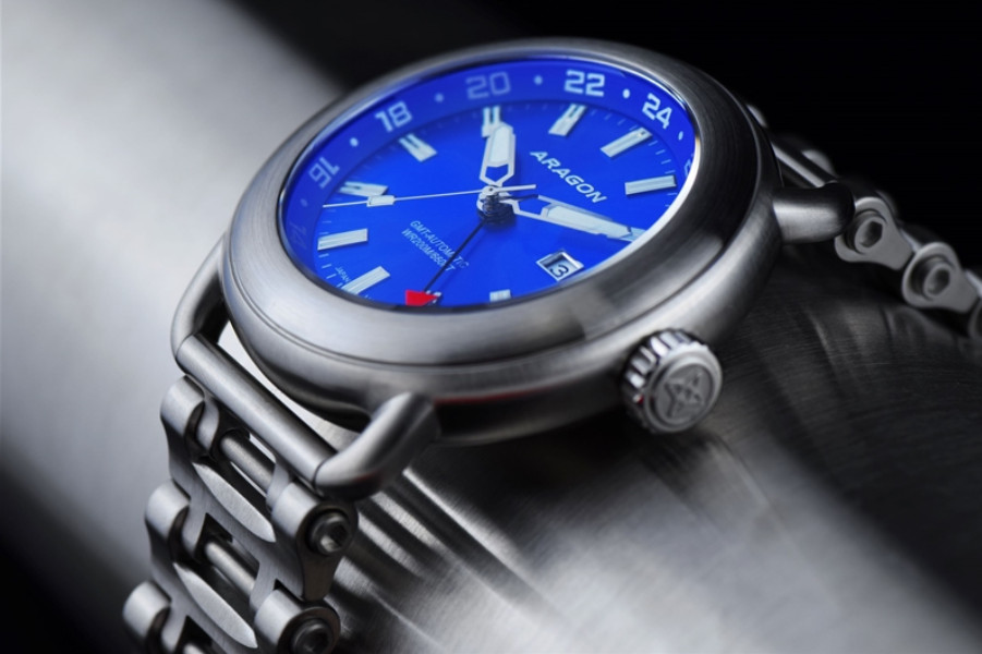 NEW! ARAGON Millipede SunRay Blue Dial GMT Automatic Mnmt Watch 24 HR Dial 44mm