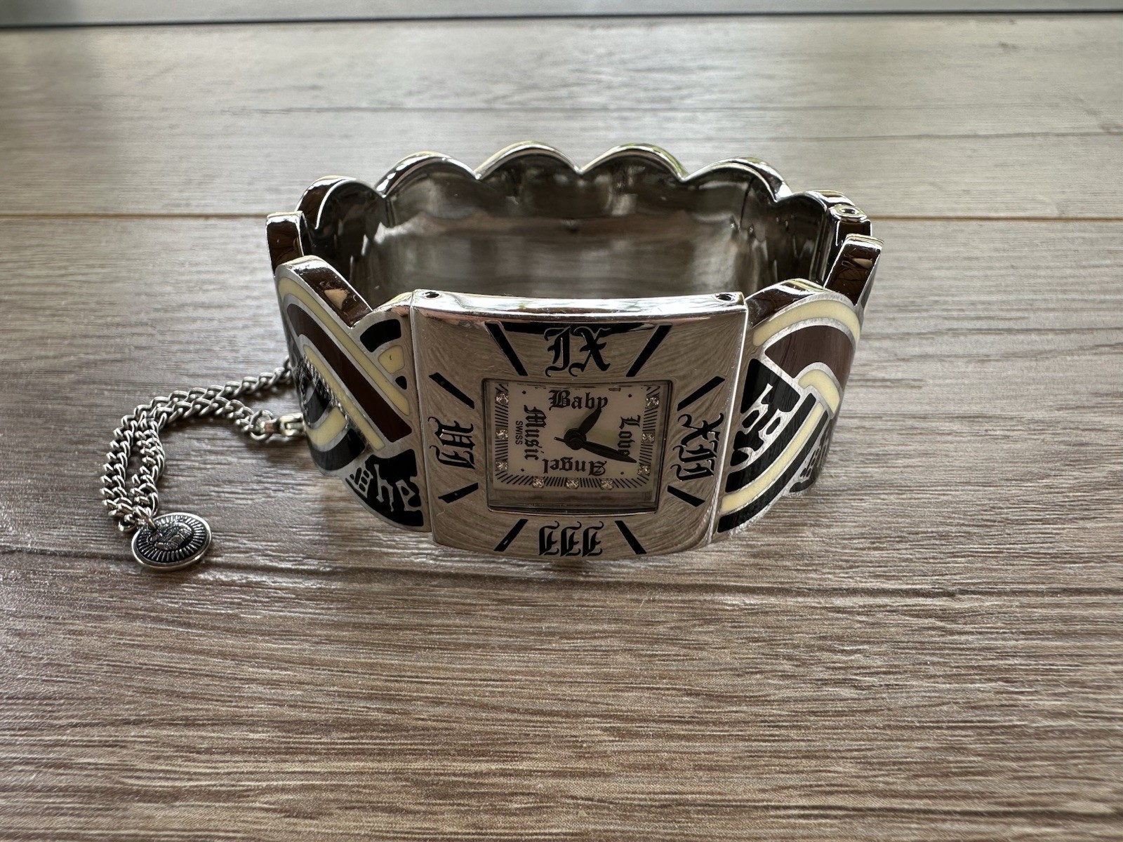 Rare Vintage Y2K L.A.M.B. Gwen Stefani Enamel & Metal Cuff Bangle Wrist Watch