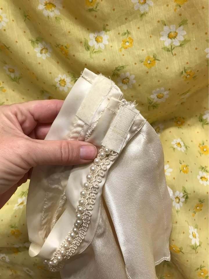Vintage ivory satin-looking polyester dressy dickie with high collar and bead