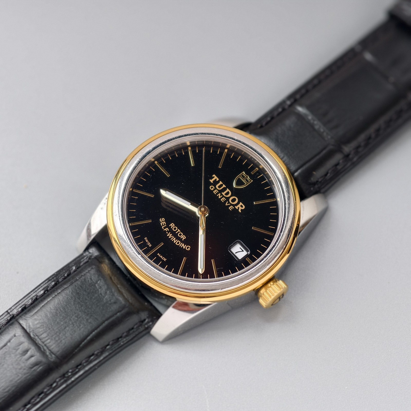 Tudor Black Dial Glamour M55003-0029 Men’s Watch Automatic 36mm Date