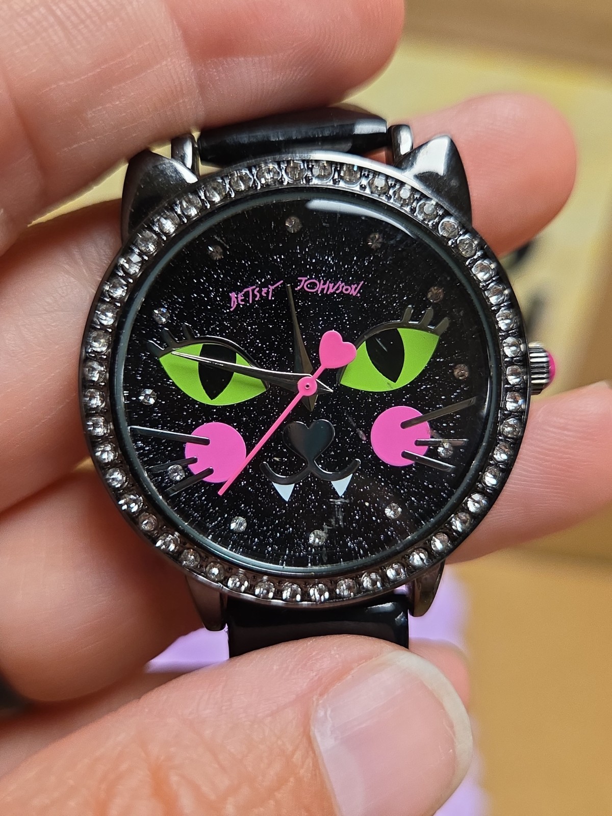 Betsey Johnson Watch Women’s Sparkle Black Cat Face Battery Works *SEE PICS