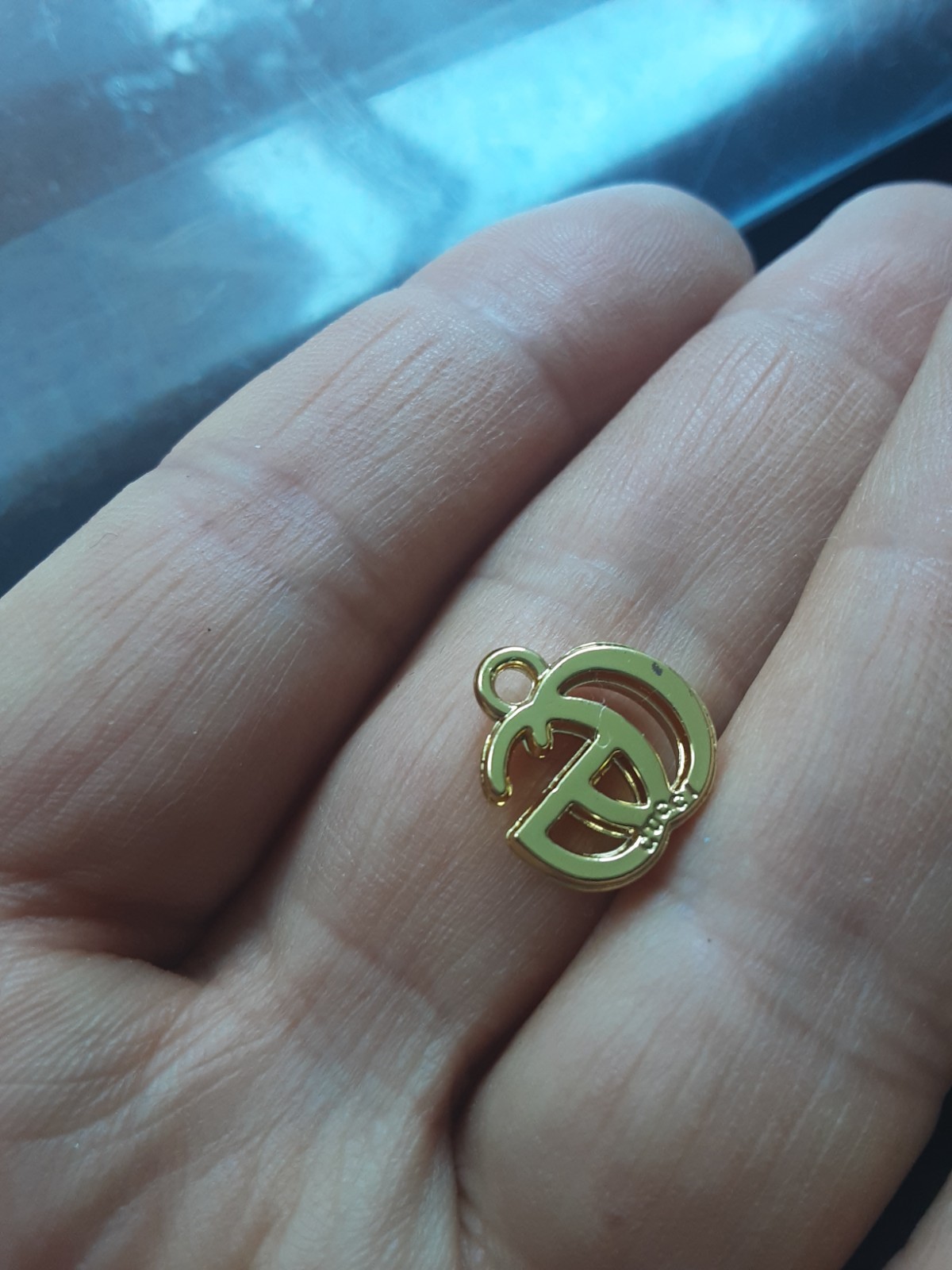 Gucci Pendant Zipper Pull gold 0.6 inch stamped