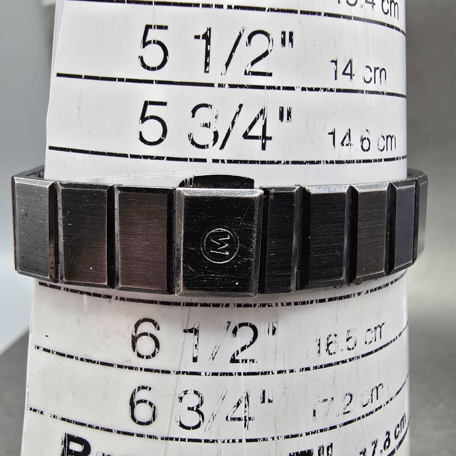 Movado Museum Watch Women 23mm Black Dial Black Tone Round 84-40-881-A New BattY