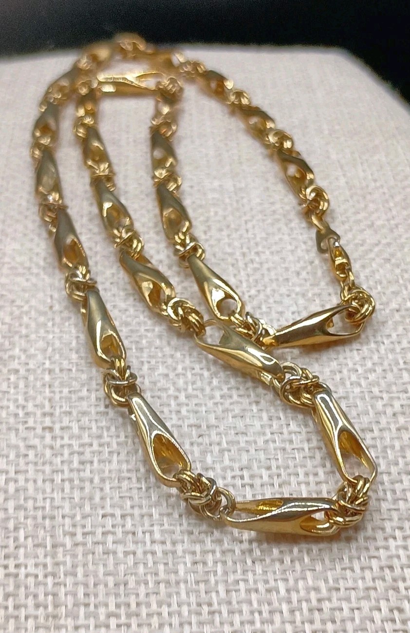 Milano Chain Figarope Twist Bullet Link Gold Tone 23″ Rare