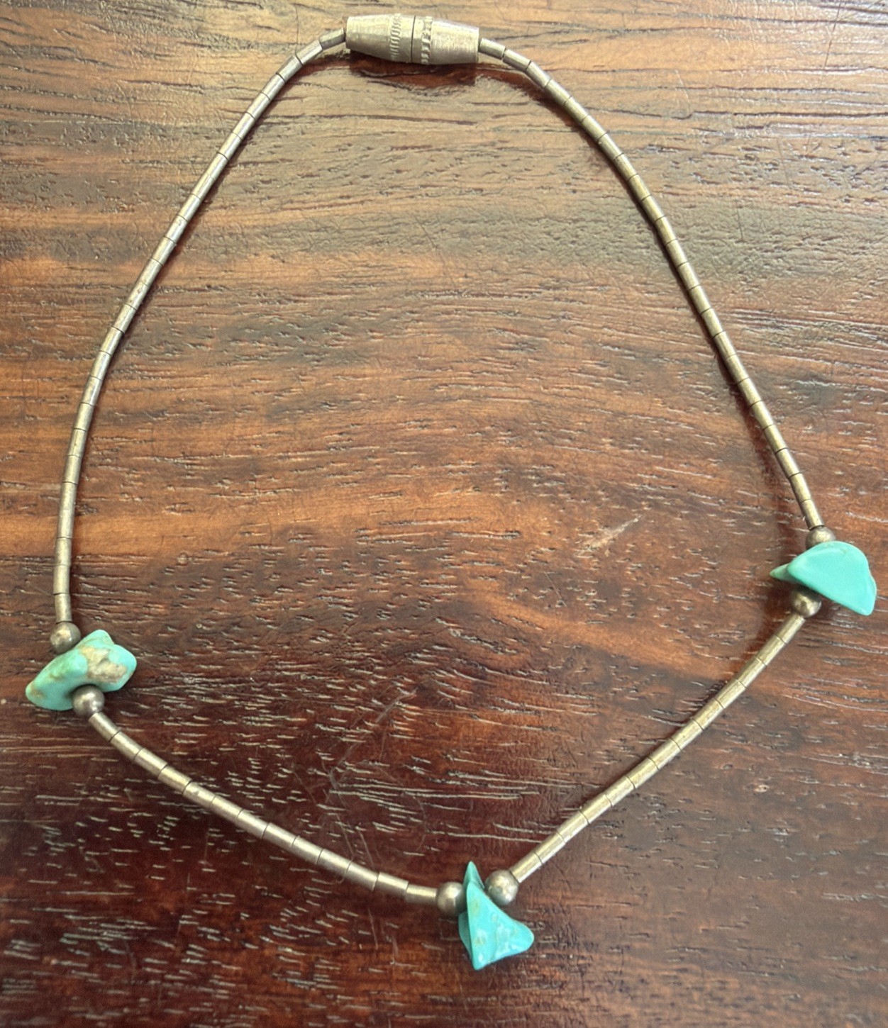 VINTAGE LIQUID SILVER BRACELET WITH 3 TURQUOISE NUGGET